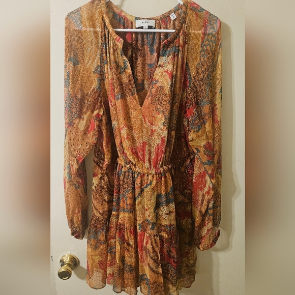 Chic Bohemian Mini Dress in Red and Orange - Picture 3 of 8